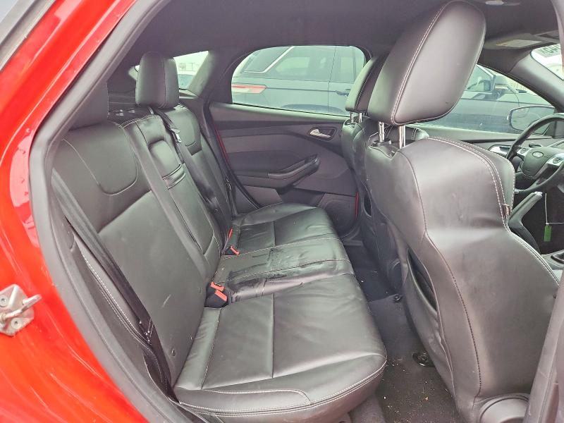 77521045 :رقم المزاد ، 1FADP3L91EL404090 vin ، 2014 Ford Focus مزاد بيع