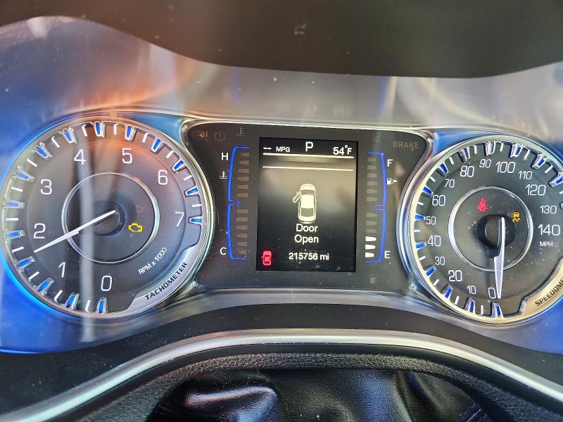 2016 Chrysler 200 მანქანა იყიდება აუქციონზე, vin: 1C3CCCABXGN137695, აუქციონის ნომერი: 78247765