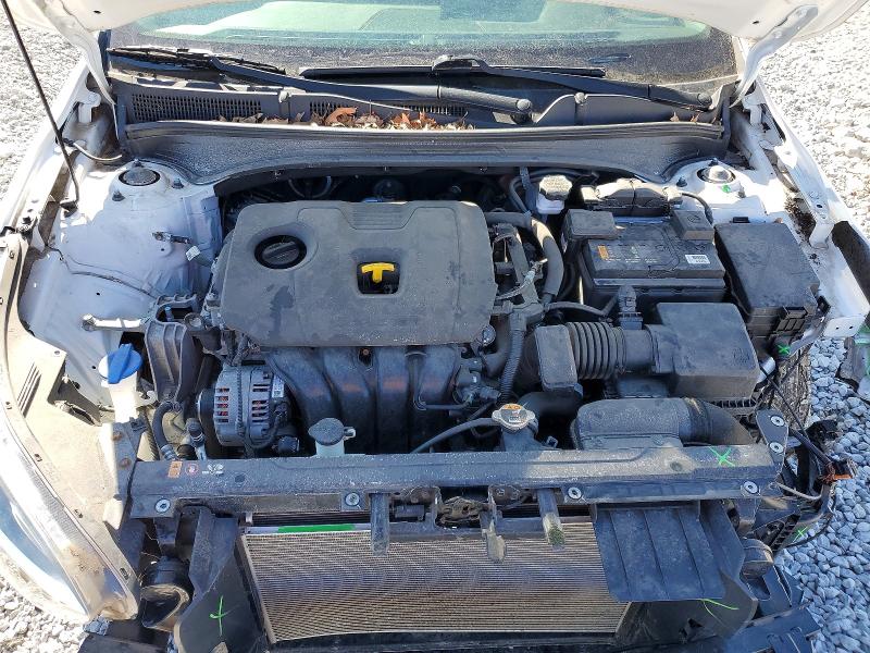 2021 Kia Forte მანქანა იყიდება აუქციონზე, vin: 3KPF24AD2ME279610, აუქციონის ნომერი: 79085085