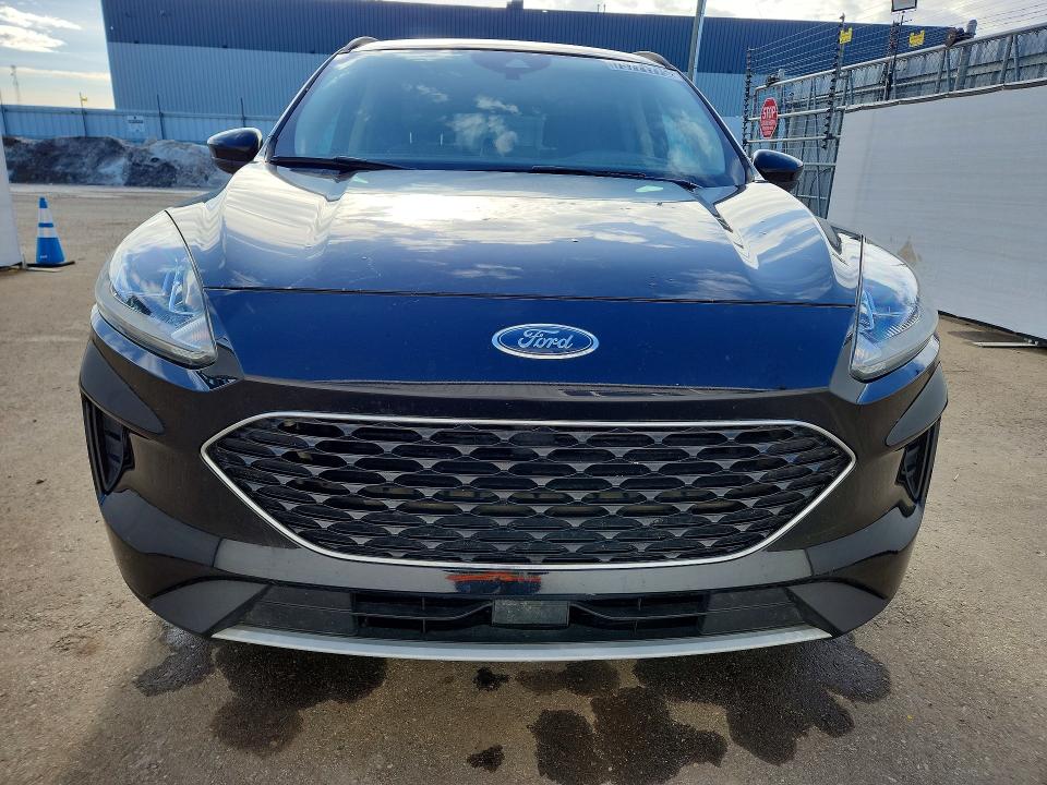 Продажа на аукционе авто 2020 Ford Escape Se, vin: 1FMCU9G64LUA17621, номер лота: 75771775