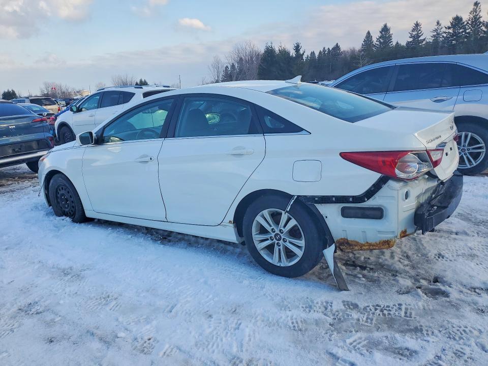 76348935 :رقم المزاد ، 5NPEB4AC3BH262049 vin ، 2011 Hyundai Sonata مزاد بيع