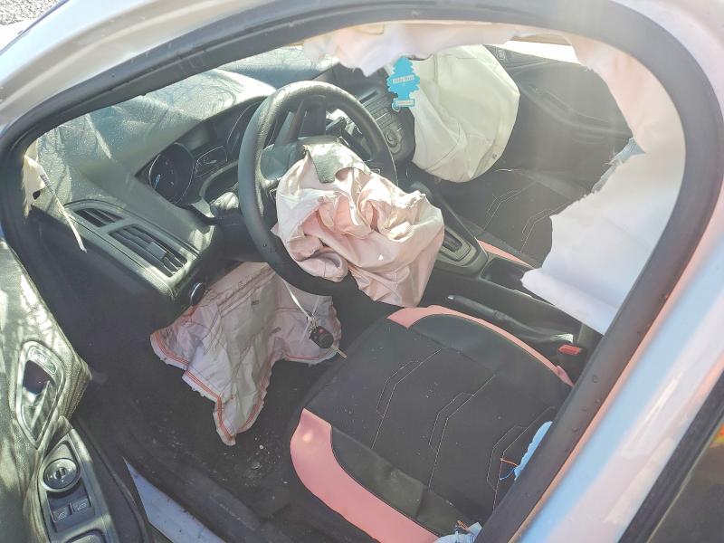 77553995 :رقم المزاد ، 1FADP3E28GL399442 vin ، 2016 Ford Focus مزاد بيع