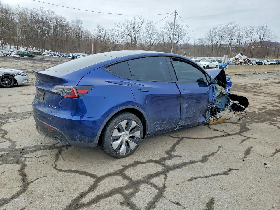 Продажа на аукционе авто 2023 Tesla Model Y, vin: 7SAYGDEE8PF878574, номер лота: 77714435