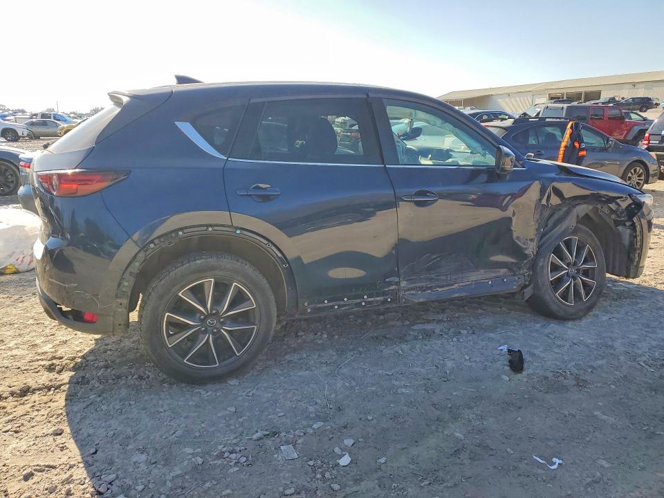 76558765 :رقم المزاد ، JM3KFADM3J1327697 vin ، 2018 Mazda Cx-5 مزاد بيع