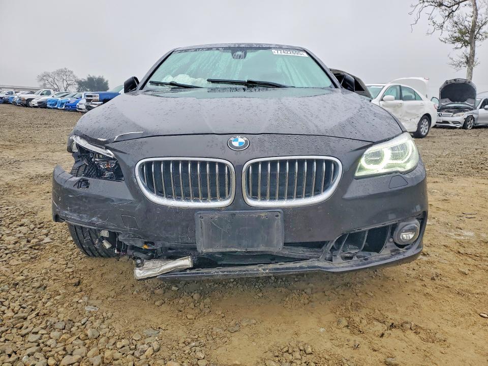 77422695 :رقم المزاد ، WBA5A5C5XGG349978 vin ، 2016 Bmw 528 مزاد بيع