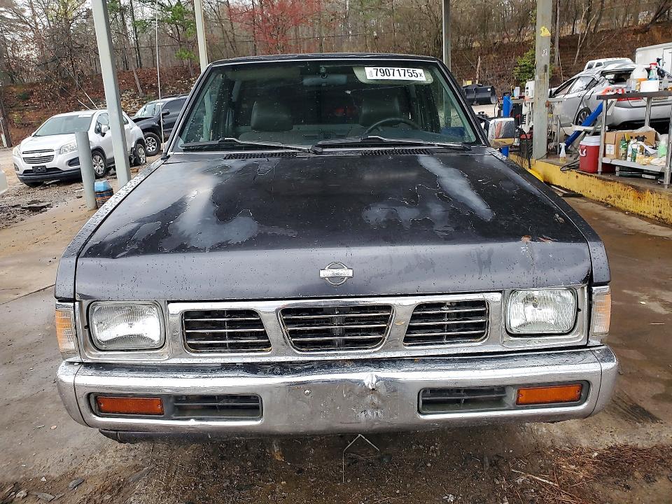 1997 Nissan Truck მანქანა იყიდება აუქციონზე, vin: 1N6SD16SXVC349472, აუქციონის ნომერი: 79071755