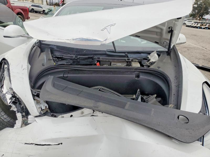 78041585 :رقم المزاد ، 5YJ3E1EA0KF310577 vin ، 2019 Tesla Model 3 مزاد بيع