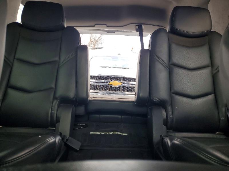 2020 Cadillac Escalade მანქანა იყიდება აუქციონზე, vin: 1GYS4CKJ6LR246355, აუქციონის ნომერი: 77431665