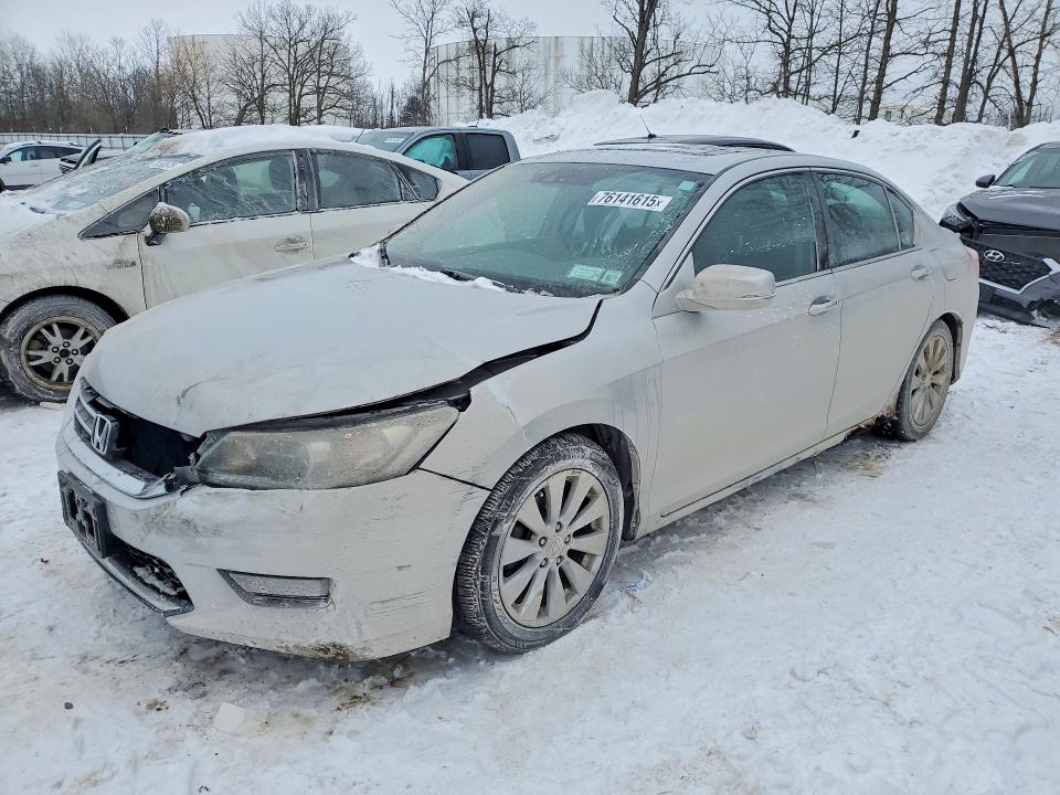Auction sale of the 2014 Honda Accord, vin: 1HGCR2F89EA021976, lot number: 76141615