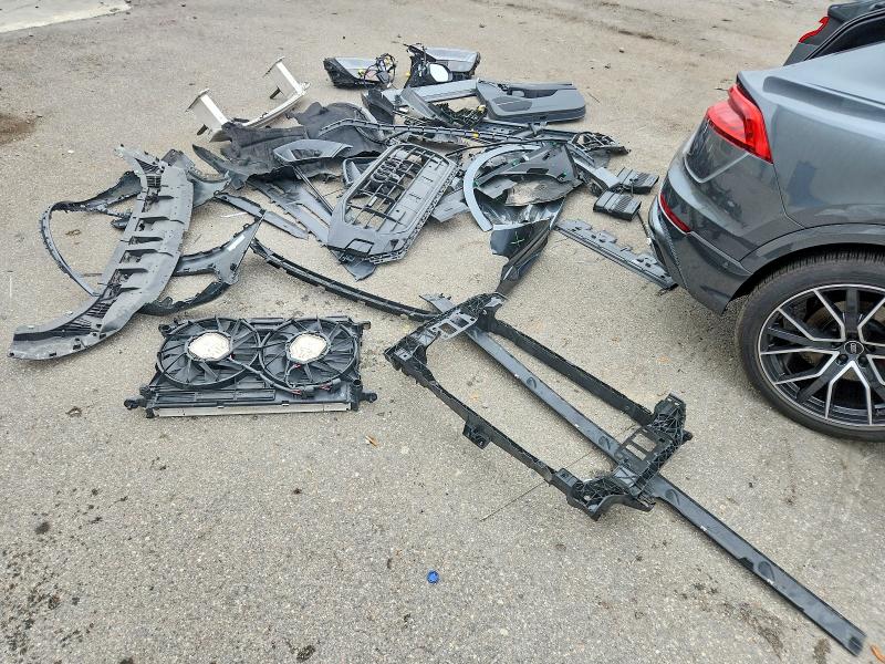 Aukcja sprzedaży 2021 Audi Q8, vin: WA1FVAF17MD019669, numer aukcji: 77224555