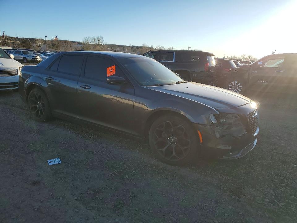 77609675 :رقم المزاد ، 2C3CCABG5KH538863 vin ، 2019 Chrysler 300 مزاد بيع