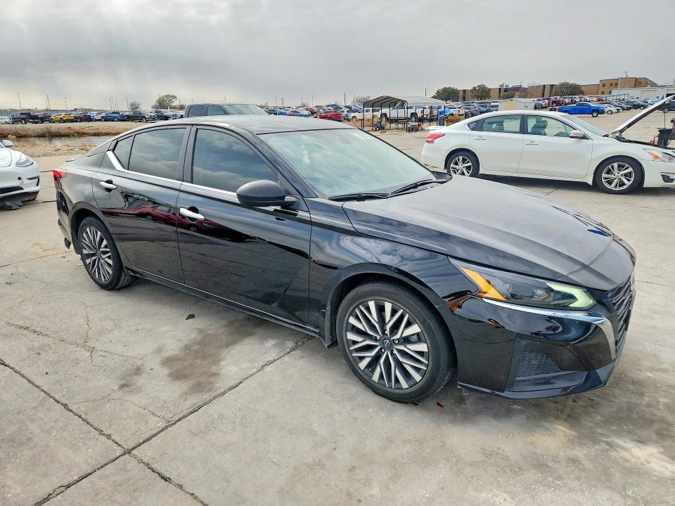 Продажа на аукционе авто 2024 Nissan Altima, vin: 1N4BL4DV8RN380983, номер лота: 78277125