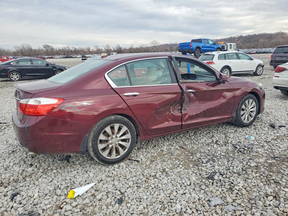 Продажа на аукционе авто 2015 Honda Accord, vin: 1HGCR2F85FA230035, номер лота: 76776655