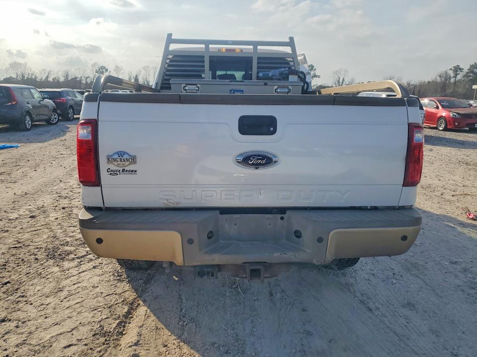 58691776 :رقم المزاد ، 1FT8W3BTXEEB24779 vin ، 2014 Ford F350 مزاد بيع