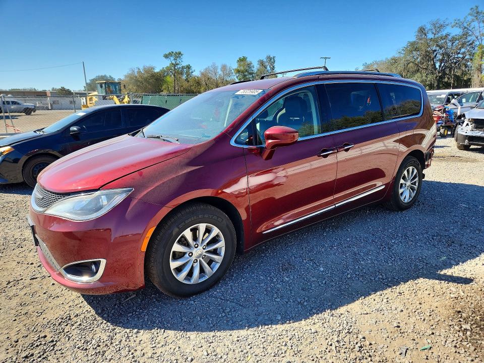 Продажа на аукционе авто 2019 Chrysler Pacifica, vin: 2C4RC1BG5KR665421, номер лота: 78325905