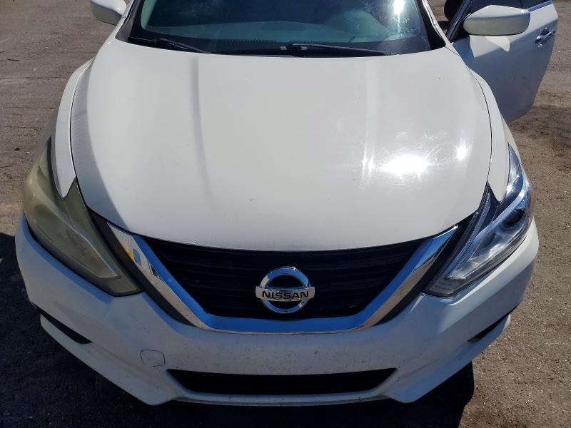 Продаж на аукціоні авто 2018 Nissan Altima, vin: 1N4AL3AP3JC119031, номер лоту: 78791385