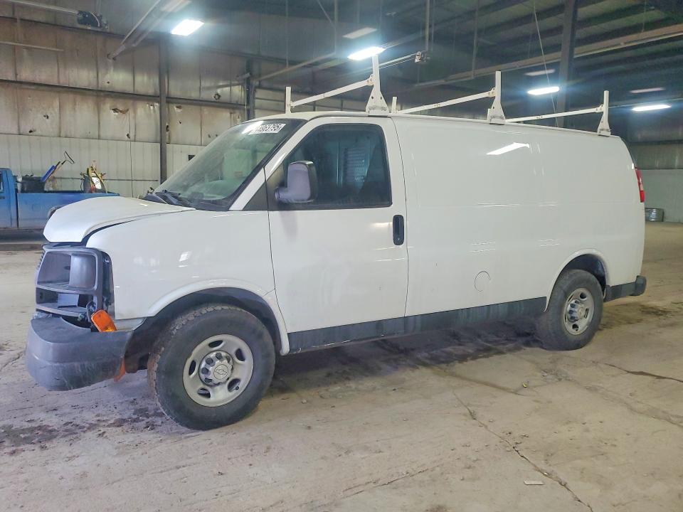 50688486 :رقم المزاد ، 1GCWGAFF8G1250050 vin ، 2016 Chevrolet Express G2500 مزاد بيع
