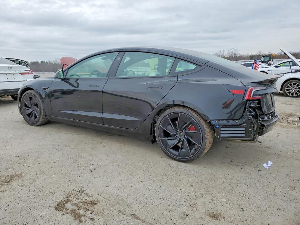 78111115 :رقم المزاد ، 5YJ3E1ET4SF122436 vin ، 2025 Tesla Model 3 مزاد بيع