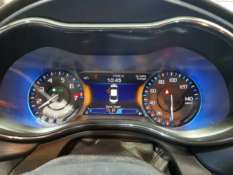 78092695 :رقم المزاد ، 1C3CCCDG2FN678391 vin ، 2015 Chrysler 200 مزاد بيع