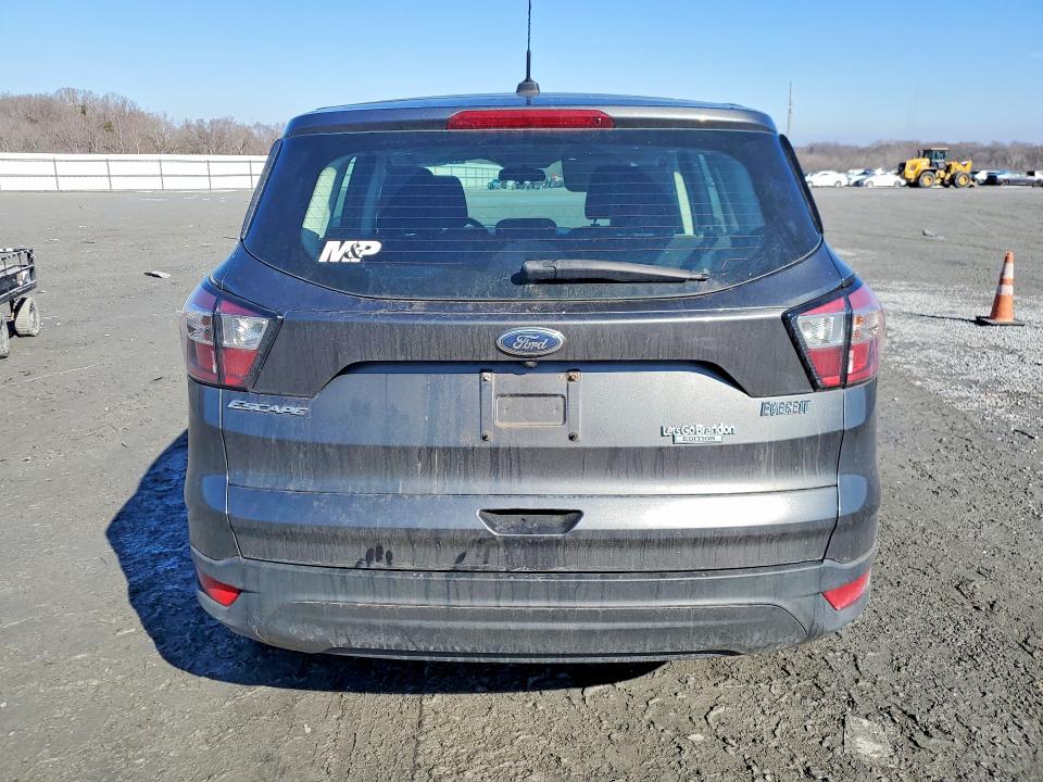 2017 Ford Escape მანქანა იყიდება აუქციონზე, vin: 1FMCU0F75HUE29253, აუქციონის ნომერი: 75348655