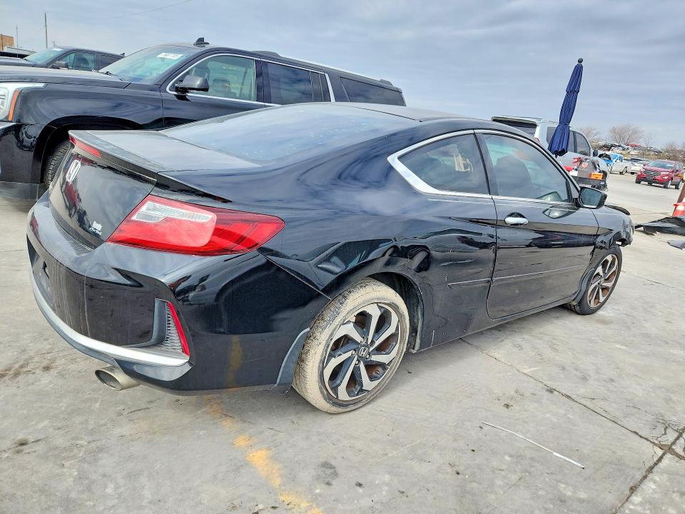 Aukcja sprzedaży 2017 Honda Accord Lx-, vin: 1HGCT1B39HA000555, numer aukcji: 76202195