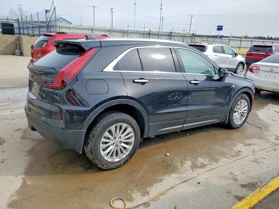 77952485 :رقم المزاد ، 1GYFZBR44RF199057 vin ، 2024 Cadillac Xt4 مزاد بيع