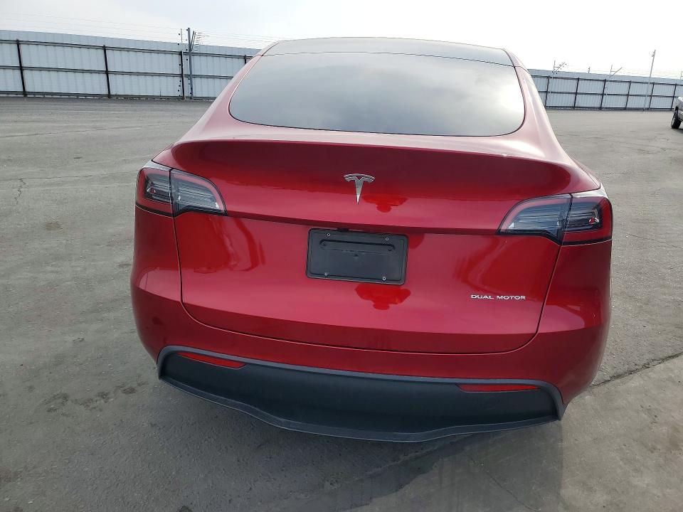 Продаж на аукціоні авто 2024 Tesla Model Y, vin: 7SAYGDEE3RF069650, номер лоту: 76278145