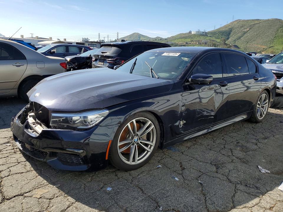 2017 Bmw 740 მანქანა იყიდება აუქციონზე, vin: WBA7E2C52HG739597, აუქციონის ნომერი: 77327725
