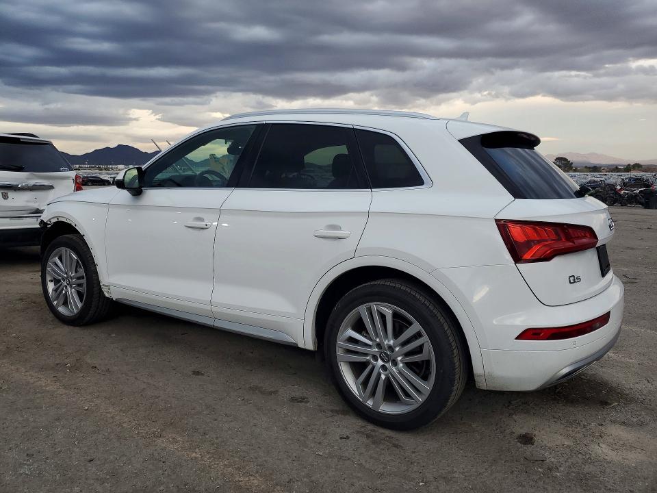 Продажа на аукционе авто 2019 Audi Q5, vin: WA1BNAFY6K2105835, номер лота: 77363205