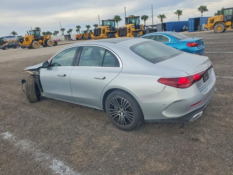 Продаж на аукціоні авто 2025 Mercedes-benz E, vin: W1KLF4HB3SA093849, номер лоту: 76543805