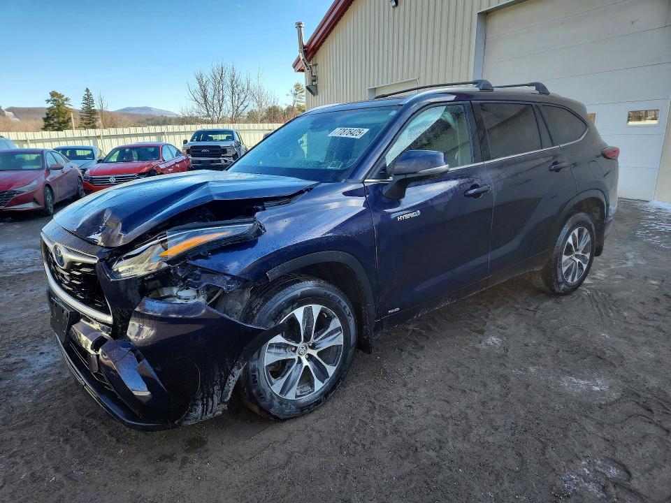 77876425 :رقم المزاد ، 5TDGBRCH6MS525842 vin ، 2021 Toyota Highlander مزاد بيع