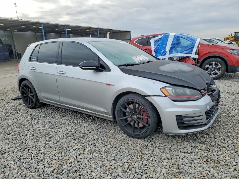 79097015 :رقم المزاد ، 3VW447AUXHM044321 vin ، 2017 Volkswagen Gti مزاد بيع