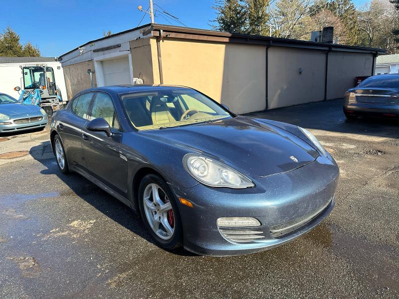 78409465 :رقم المزاد ، WP0AA2A77DL010215 vin ، 2013 Porsche Panamera مزاد بيع