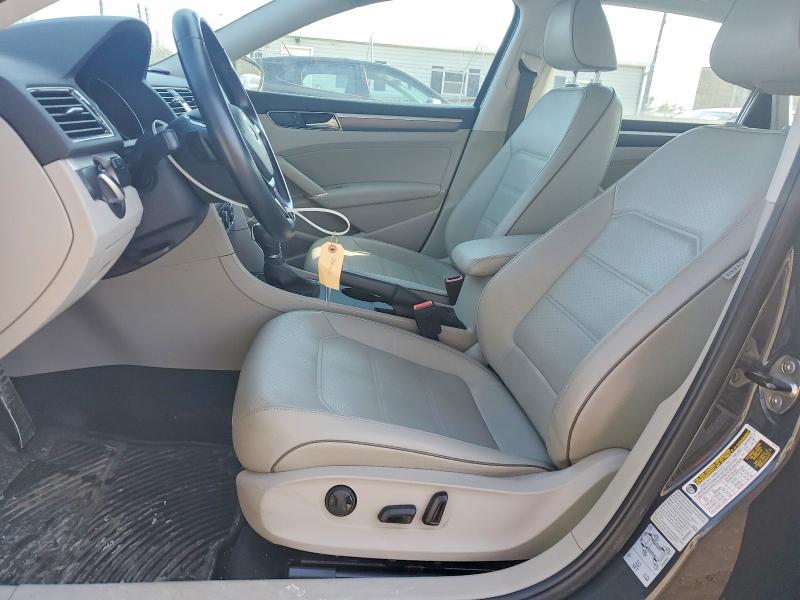 Продажа на аукционе авто 2016 Volkswagen Passat, vin: 1VWAT7A32GC063135, номер лота: 75909265