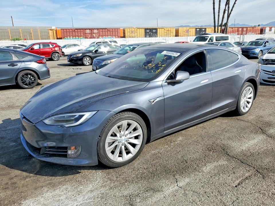 Продаж на аукціоні авто 2018 Tesla Model S, vin: 5YJSA1E26JF292780, номер лоту: 76665625