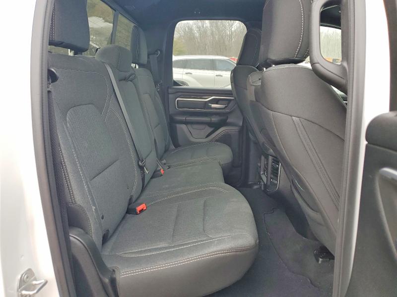 Продаж на аукціоні авто 2019 Ram 1500, vin: 1C6SRFBT1KN656911, номер лоту: 77477565