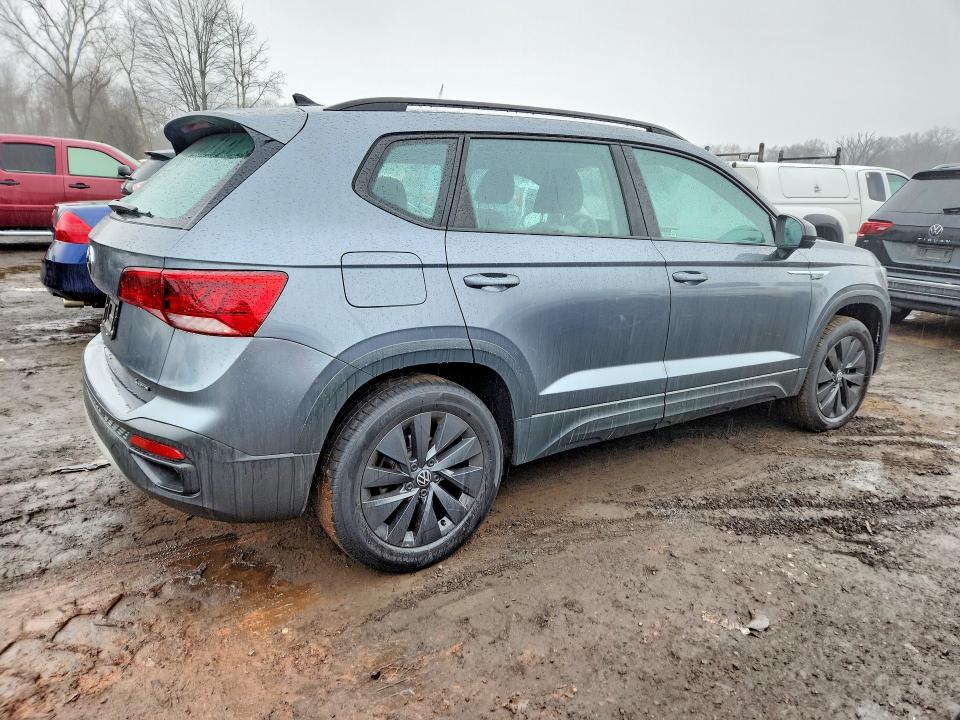 2022 Volkswagen Taos მანქანა იყიდება აუქციონზე, vin: 3VVAX7B2XNM050210, აუქციონის ნომერი: 77326225