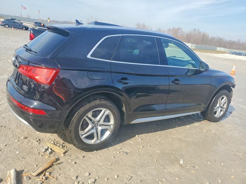 Продажа на аукционе авто 2018 Audi Q5, vin: WA1BNAFY4J2115066, номер лота: 79025455