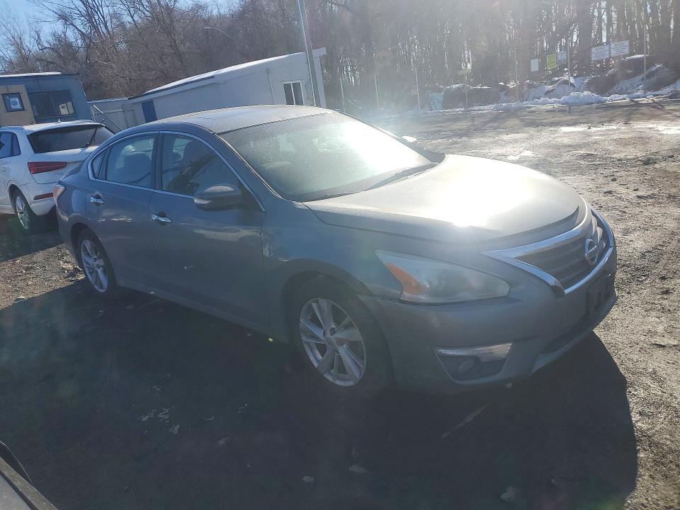 2015 Nissan Altima მანქანა იყიდება აუქციონზე, vin: 1N4AL3AP6FC155710, აუქციონის ნომერი: 76551035