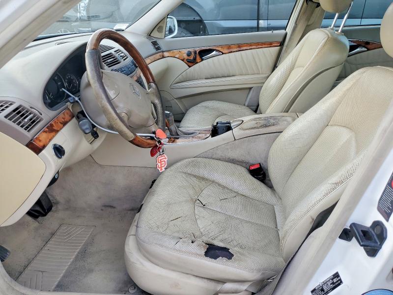 76170835 :رقم المزاد ، WDBUH65JX4A481968 vin ، 2004 Mercedes-benz E مزاد بيع
