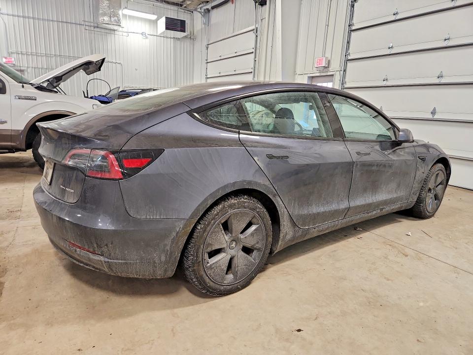 Продажа на аукционе авто 2023 Tesla Model 3, vin: 5YJ3E1EB4PF634616, номер лота: 77605555