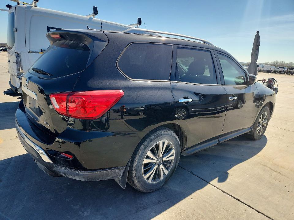 Продажа на аукционе авто 2017 Nissan Pathfinder, vin: 5N1DR2MN9HC672671, номер лота: 78554745