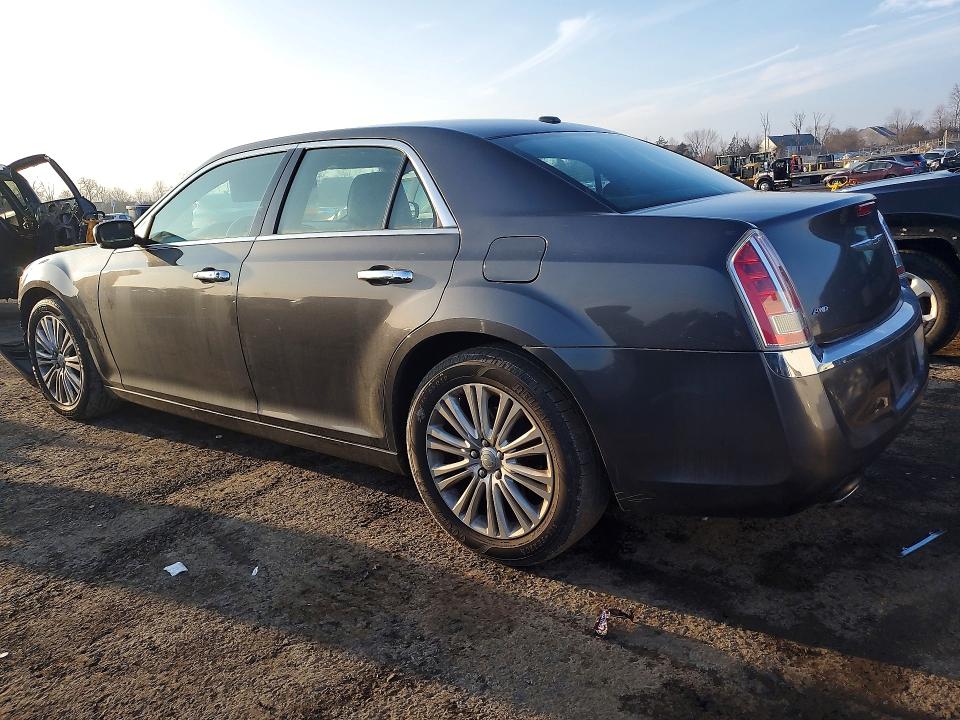 Продажа на аукционе авто 2013 Chrysler 300c, vin: 2C3CCAKTXDH665544, номер лота: 77298395