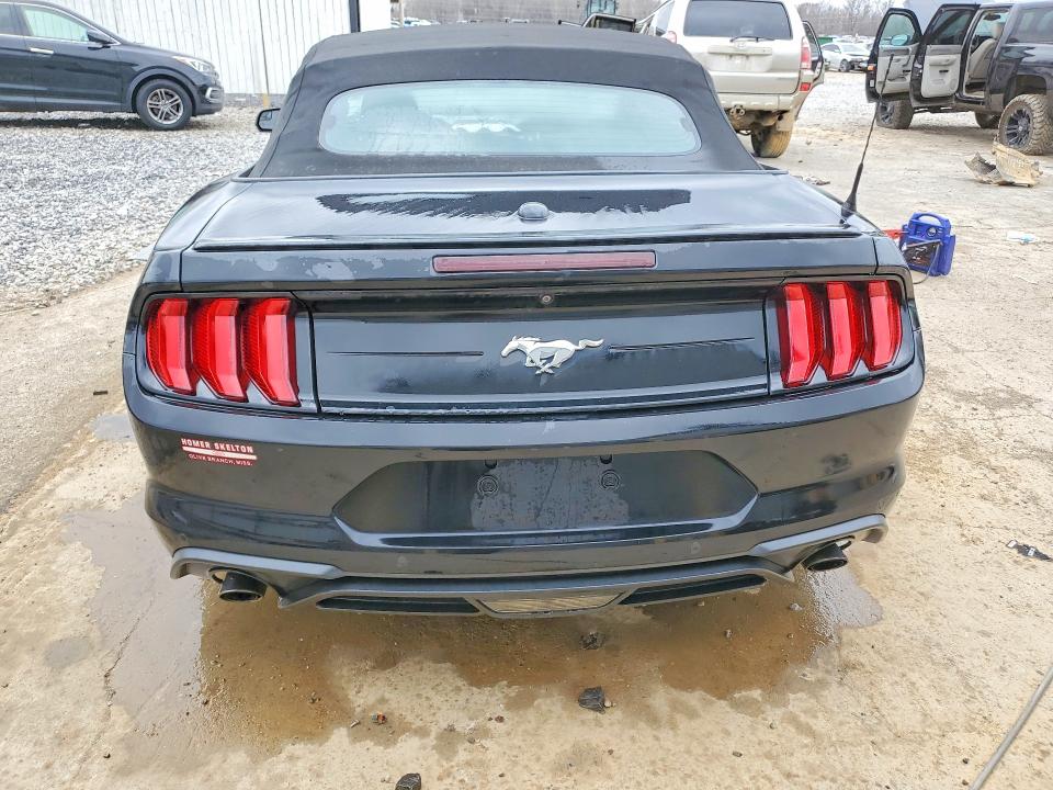 Продажа на аукционе авто 2018 Ford Mustang, vin: 1FATP8UH0J5111231, номер лота: 78614105