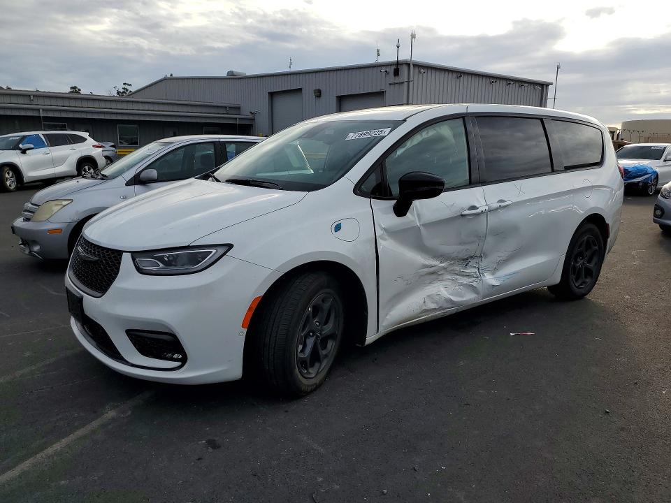 Aukcja sprzedaży 2023 Chrysler Pacifica, vin: 2C4RC1S72PR562707, numer aukcji: 77899225