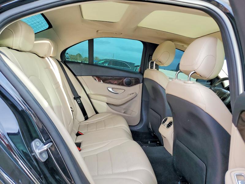 Продажа на аукционе авто 2017 Mercedes-benz C, vin: 55SWF4JB5HU223243, номер лота: 77854595
