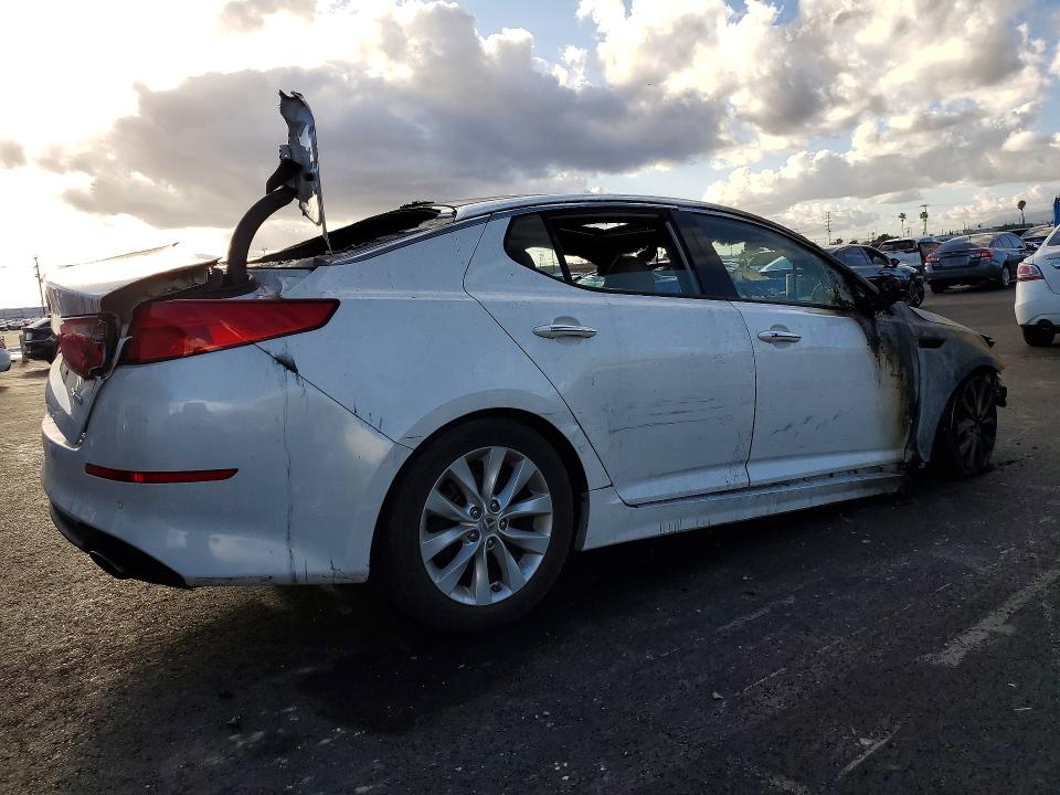 Продажа на аукционе авто 2015 Kia Optima, vin: 5XXGN4A75FG432593, номер лота: 76993875