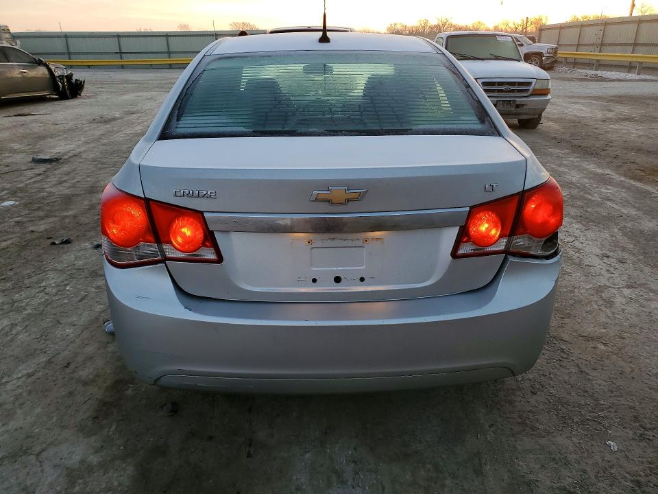 75277965 :رقم المزاد ، 1G1PC5SB8E7122985 vin ، 2014 Chevrolet Cruze مزاد بيع