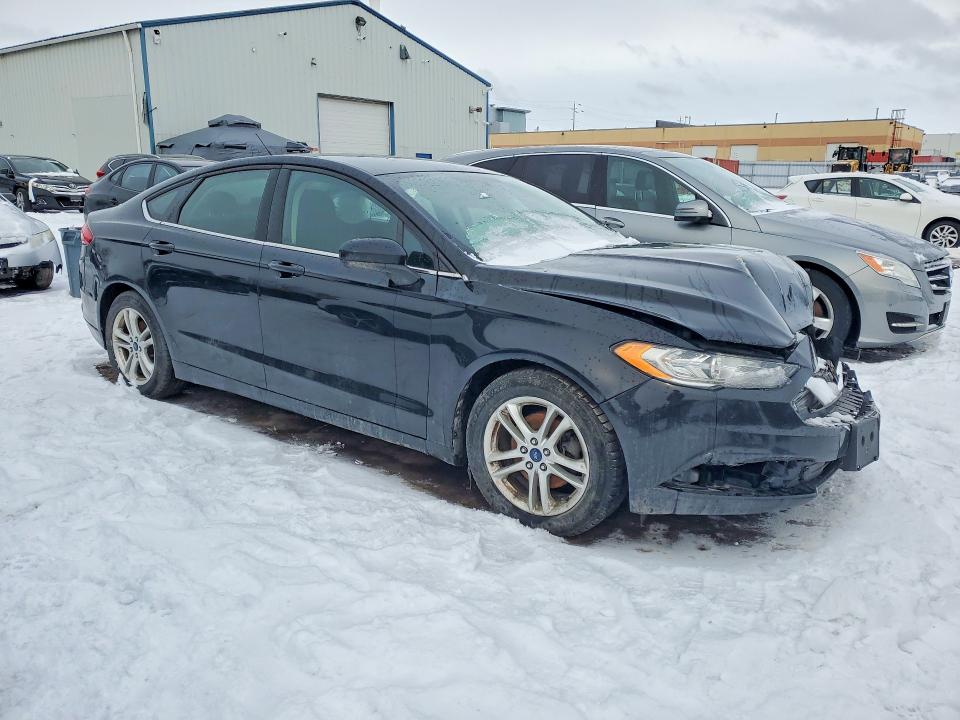 Продажа на аукционе авто 2018 Ford Fusion, vin: 3FA6P0HD1JR152745, номер лота: 75877395