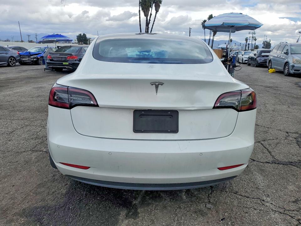 78023435 :رقم المزاد ، 5YJ3E1EA3MF867731 vin ، 2021 Tesla Model 3 مزاد بيع